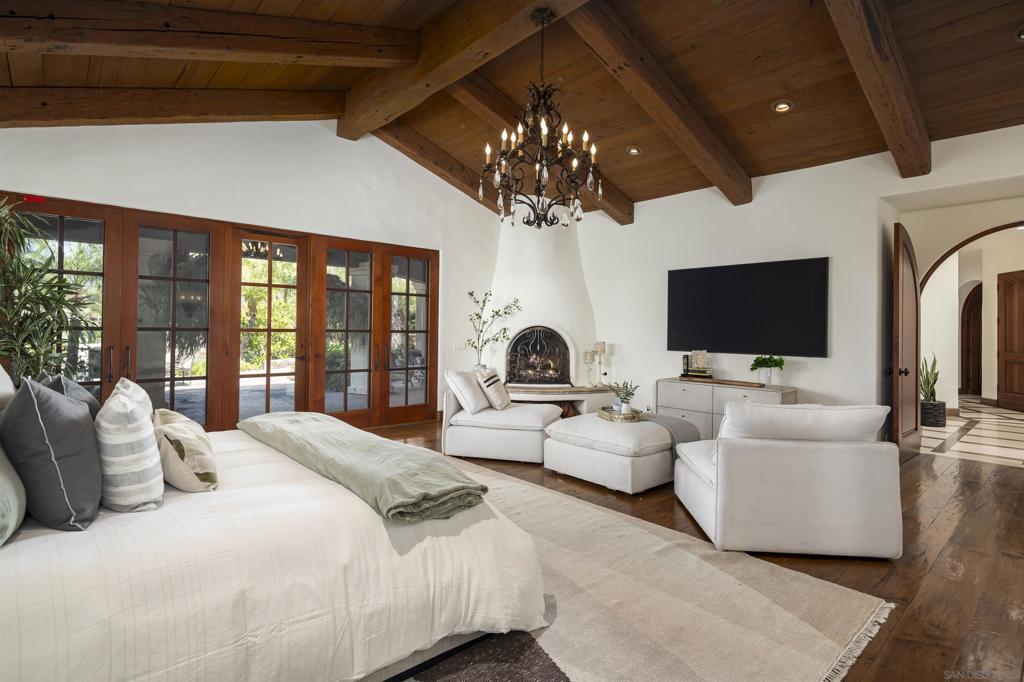 Rancho Santa Fe - Residential