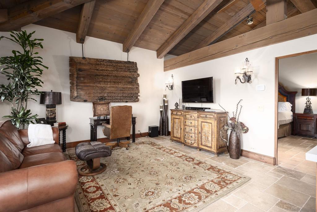 Rancho Santa Fe - Residential