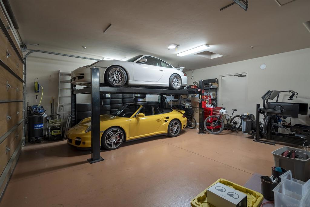 Rancho Santa Fe - Residential