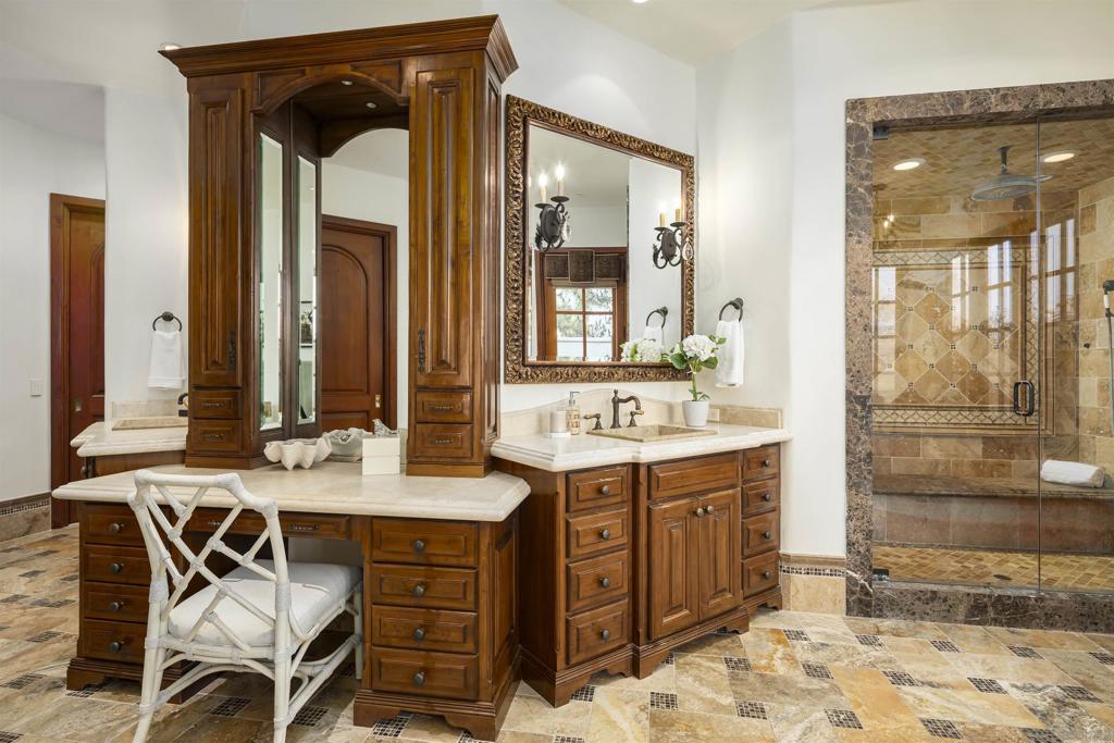 Rancho Santa Fe - Residential