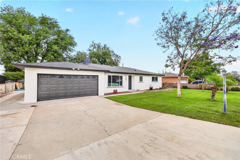5137 Peacock Lane
