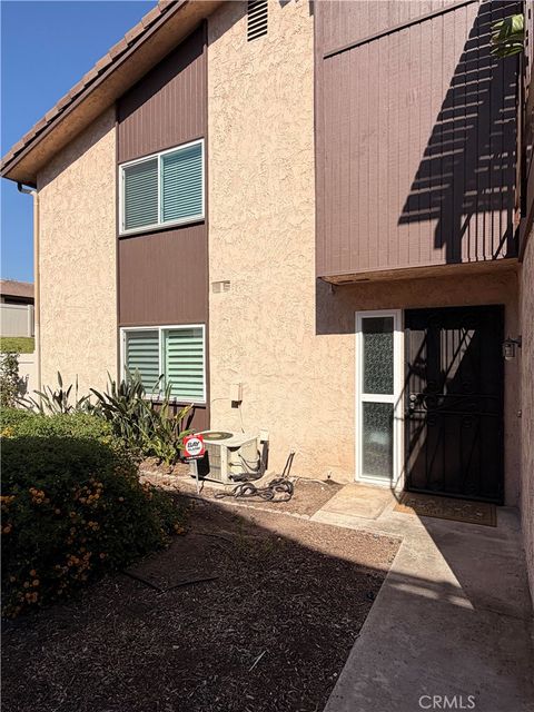Photo of 2122 Firewood Court, San Bernardino, CA 92404 (MLS # CV26101102)
