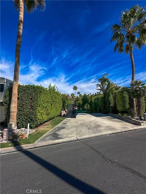 Photo of 69411 Ramon Road, Cathedral City, CA 92234 (MLS # CV26062440)