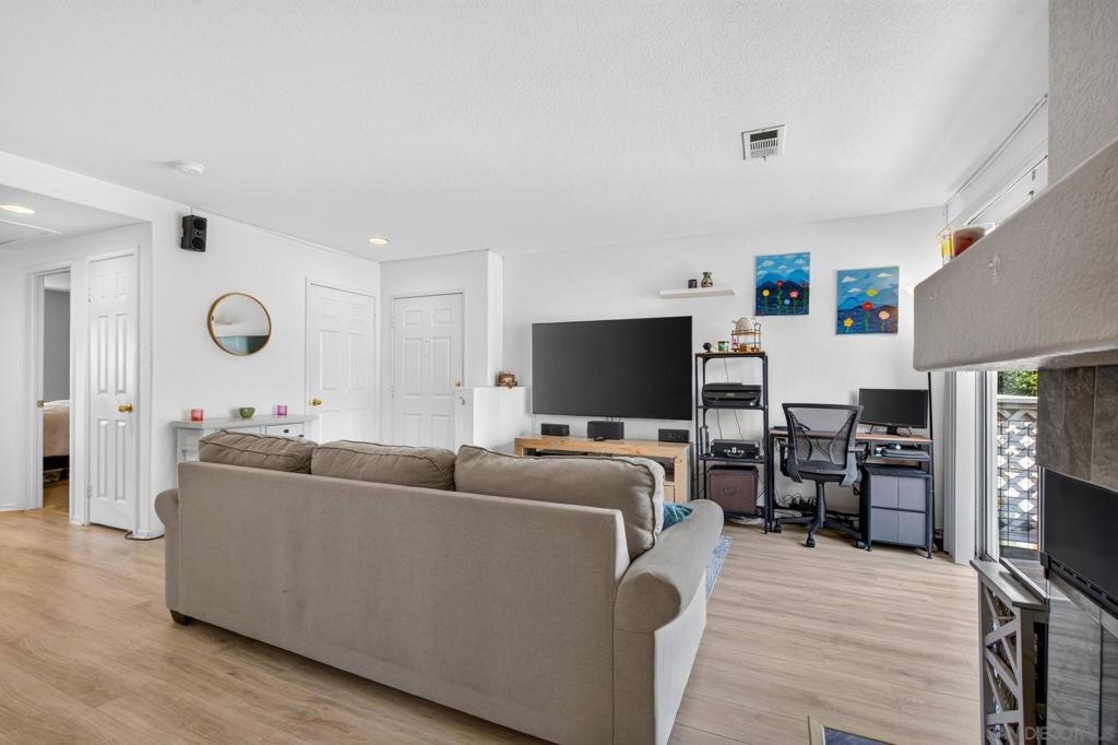 13945 Midland Road