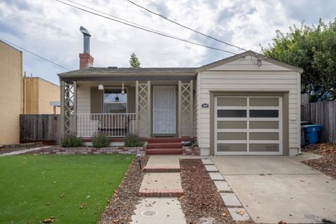 Photo of 537 Poplar Avenue, San Bruno, CA 94066 (MLS # ML82046545)