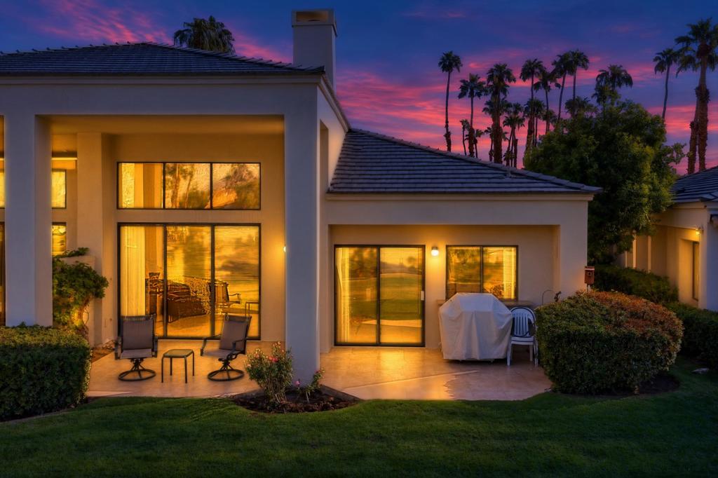 54589 Oak Hill
