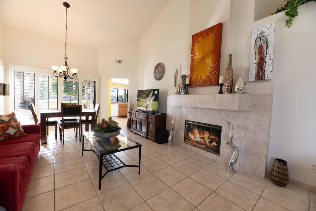 41327 Princeville Lane