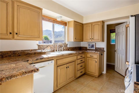Tiny photo for 2668 Saddle Back LN, Paso Robles, CA 93446 (MLS # SC26229381)
