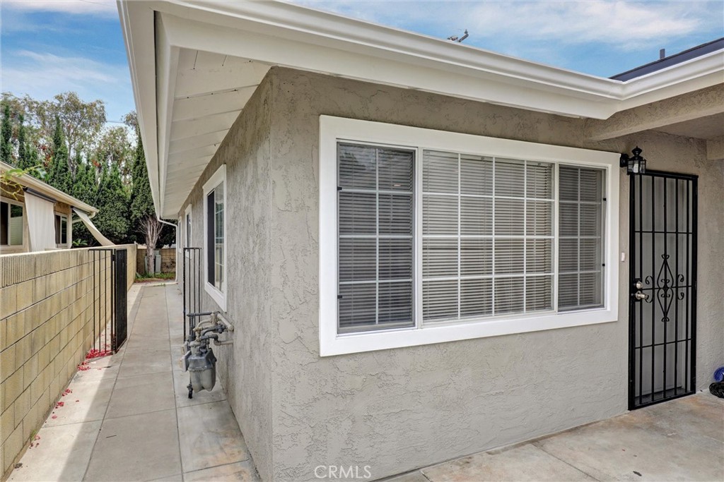 402 E Glendale Drive
