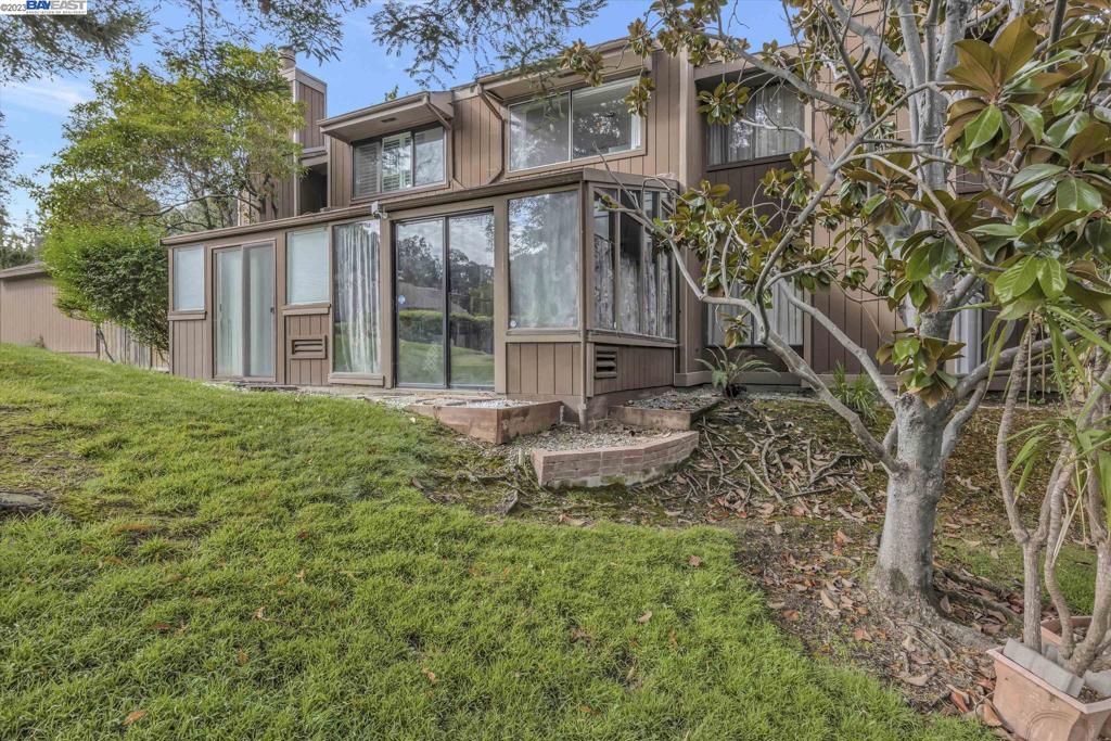 FAIRVIEW - Residential