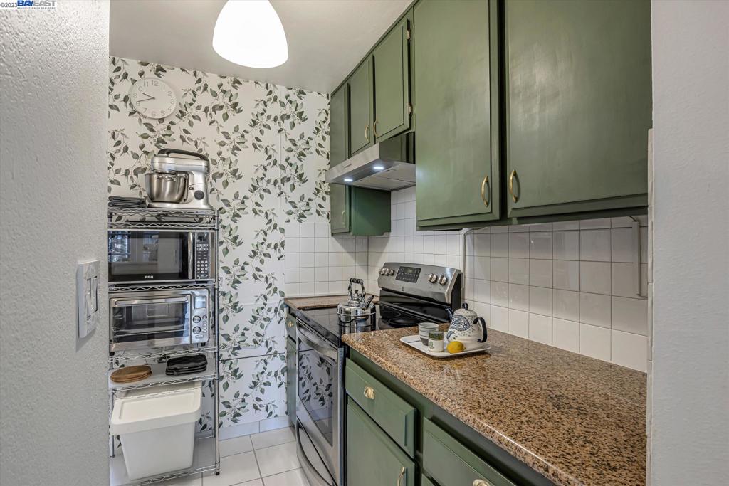 FAIRVIEW - Residential