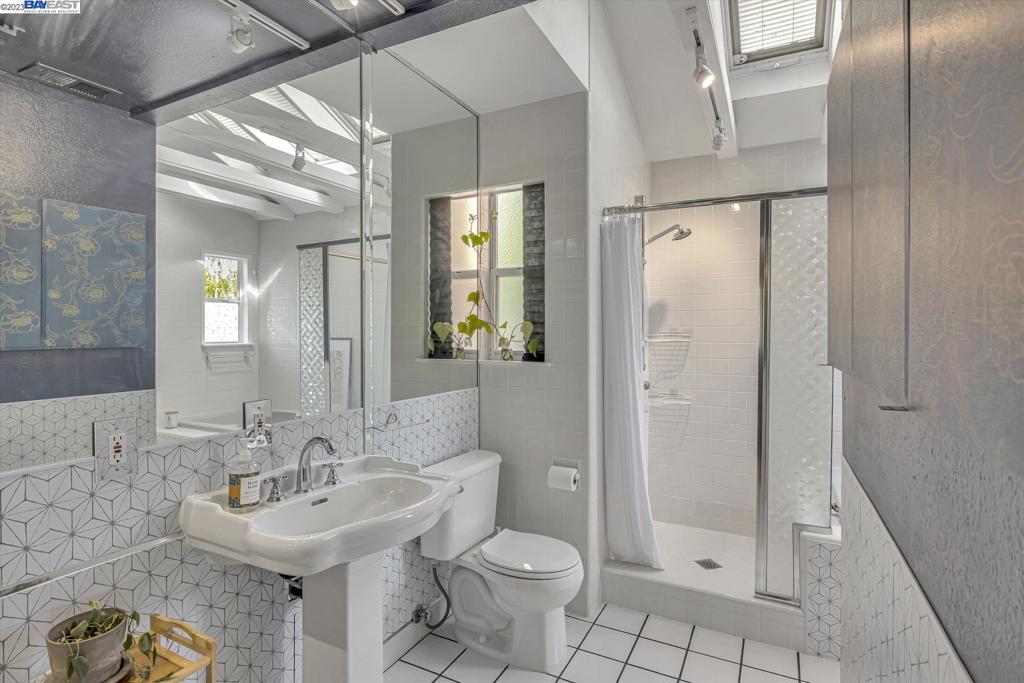 FAIRVIEW - Residential