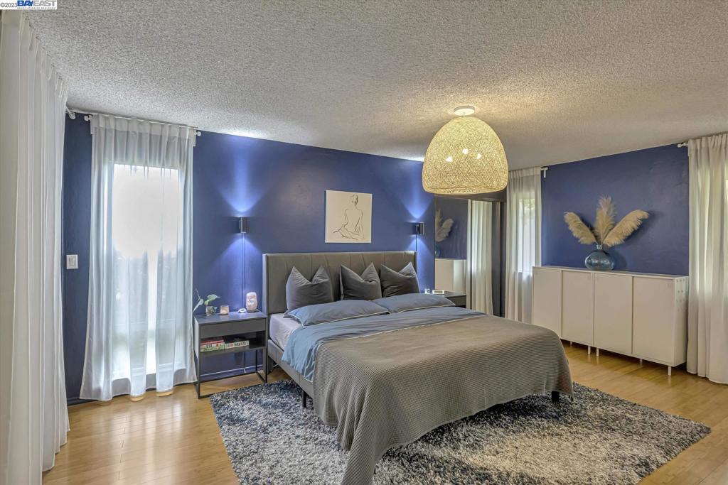 FAIRVIEW - Residential