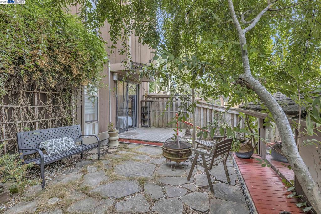 FAIRVIEW - Residential