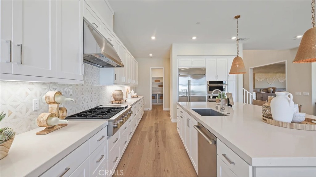 2521 Mountainview Court