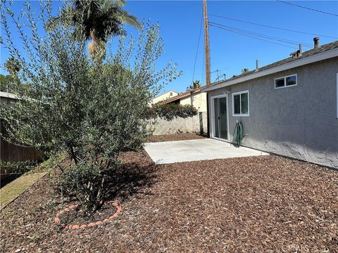 Tiny photo for 11480 Burke St, Whittier, CA 90606 (MLS # PW26049727)