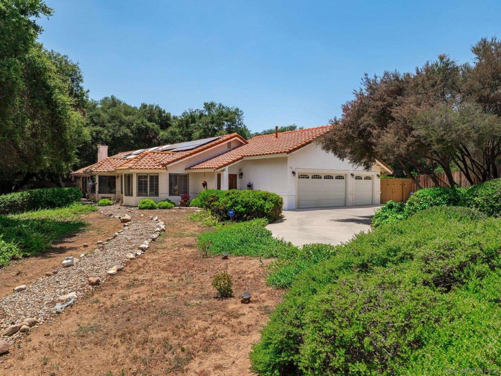 16635 Shady Oaks Drive