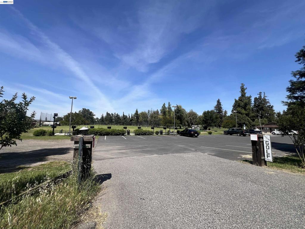 17051 Escalon Bellota Rd