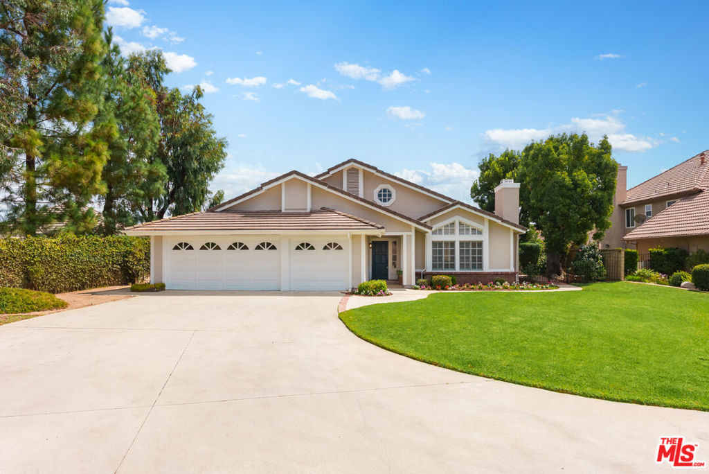 32636 Bowman Knoll Drive