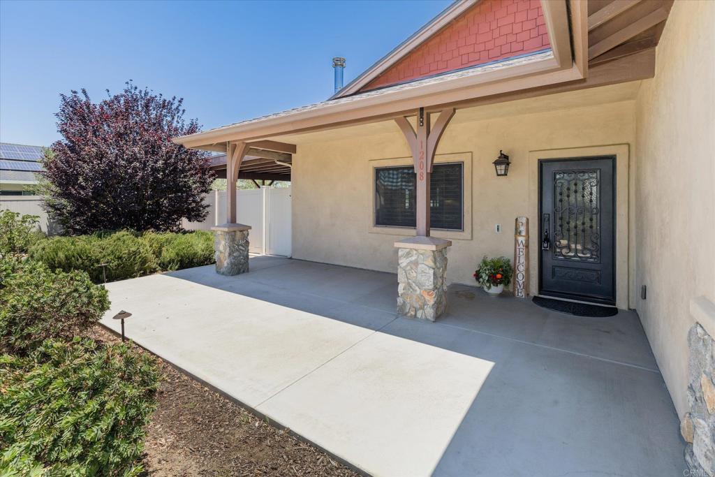1208 Ledesma Ln
