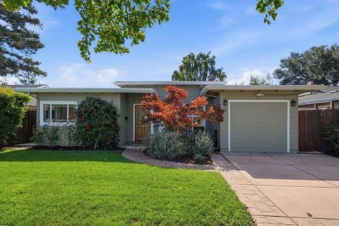 Photo of 27 Garden Street, Redwood City, CA 94063 (MLS # ML82060097)