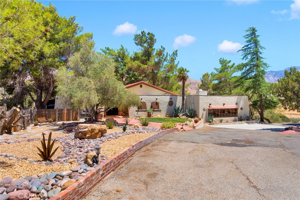 6375 Arrowhead Lake Road