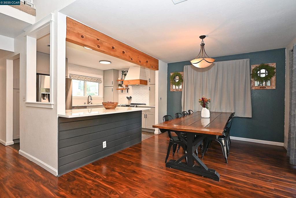 SUNRISE RIDGE - Residential