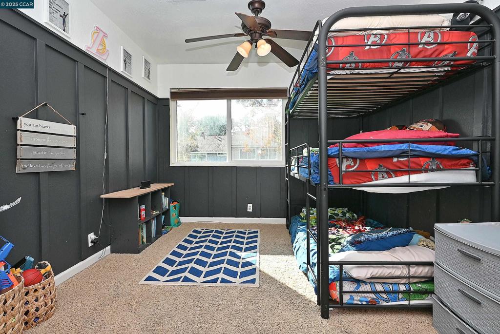 SUNRISE RIDGE - Residential