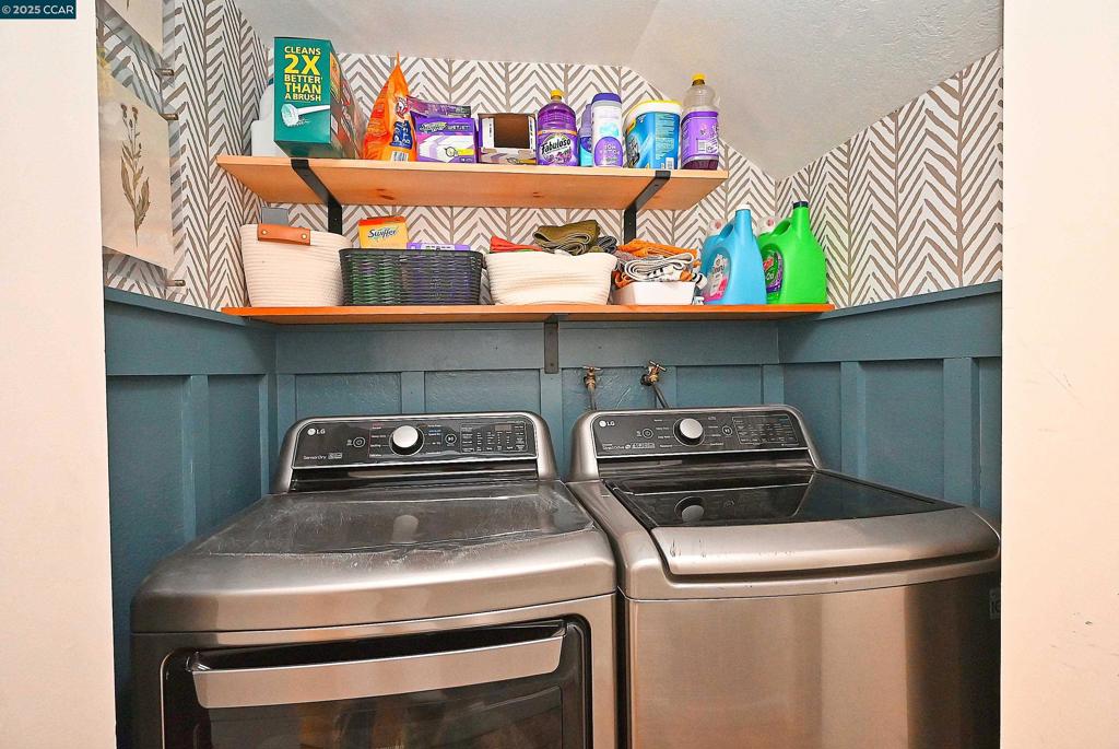 SUNRISE RIDGE - Residential