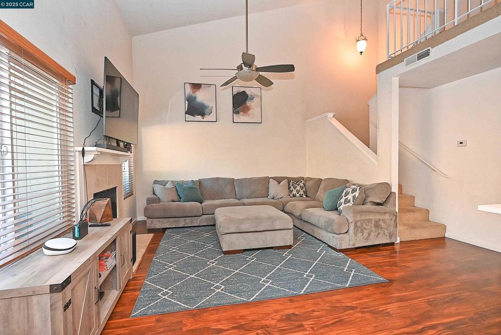 SUNRISE RIDGE - Residential