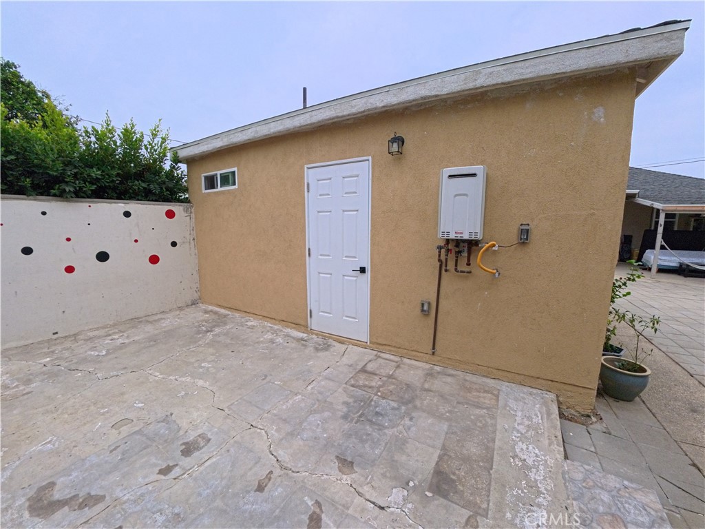 Artcraft Manor (AM) - Residential Lease