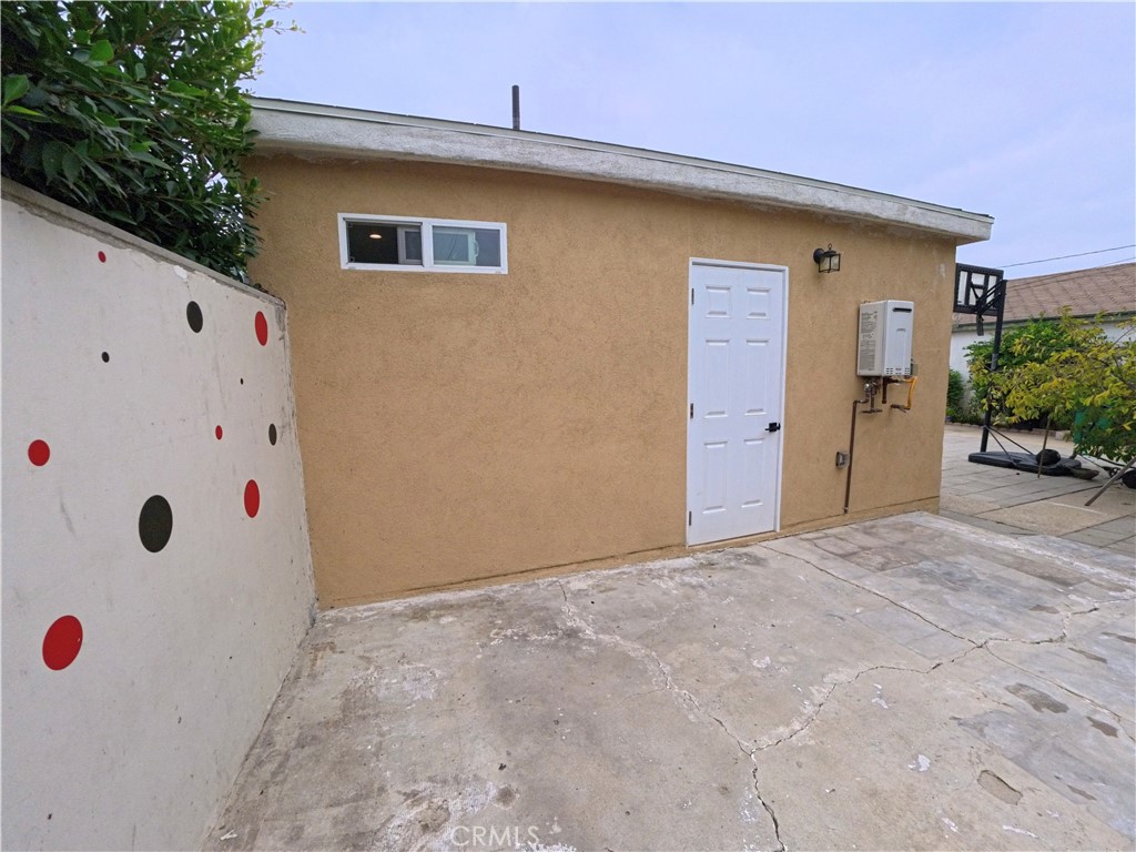 Artcraft Manor (AM) - Residential Lease