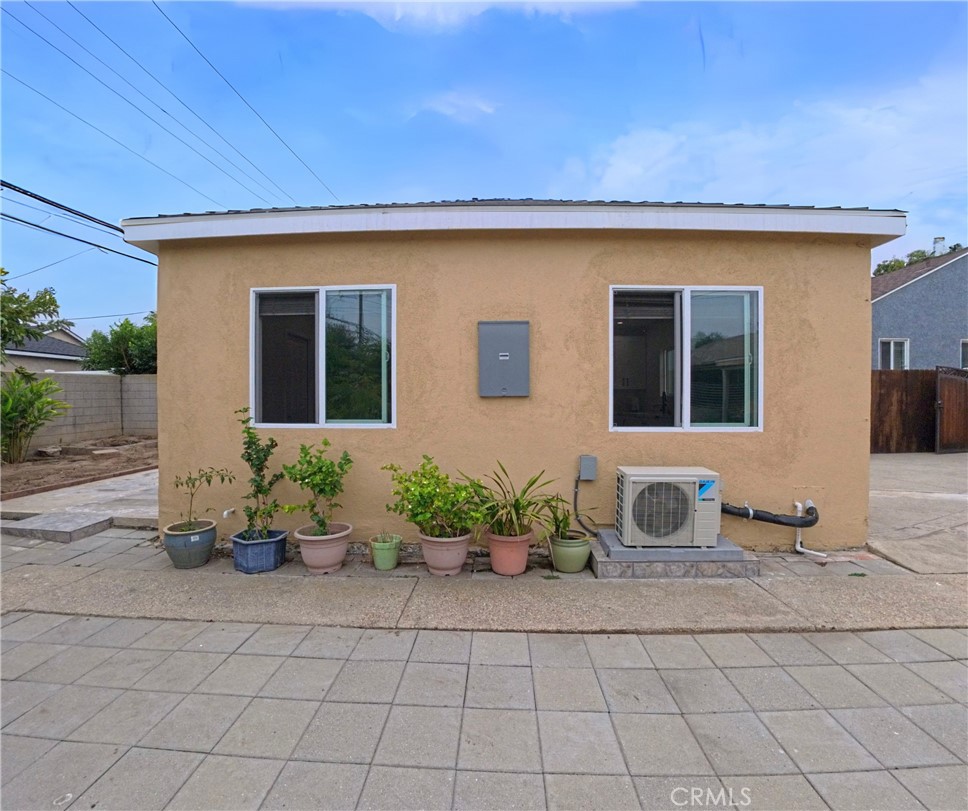 Artcraft Manor (AM) - Residential Lease