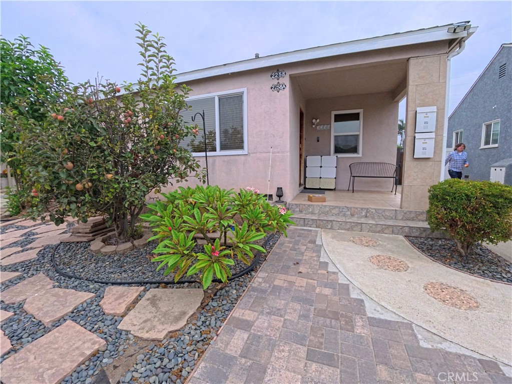 Artcraft Manor (AM) - Residential Lease