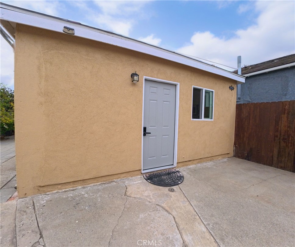 Artcraft Manor (AM) - Residential Lease