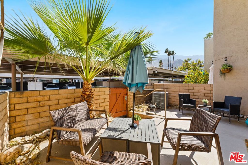 Indian Canyon Gardens - Residential