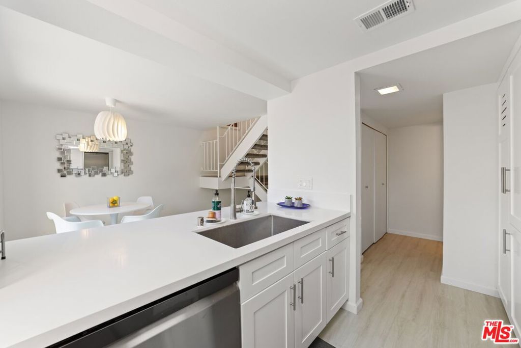 Indian Canyon Gardens - Residential