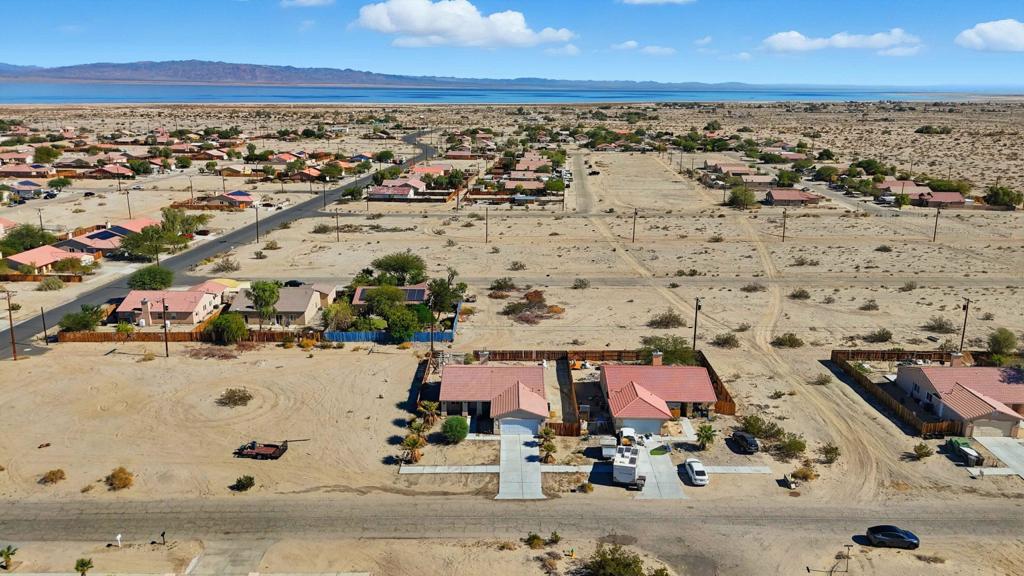 Vista Del Mar - Residential