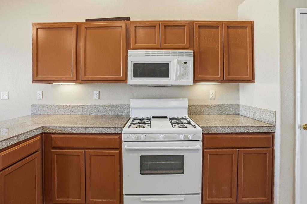 Vista Del Mar - Residential