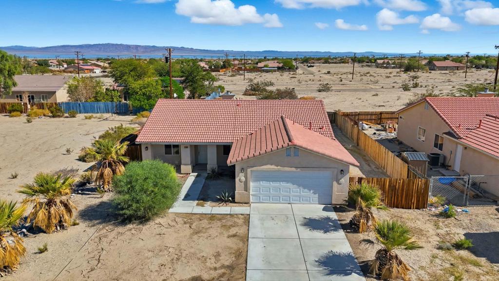 Vista Del Mar - Residential