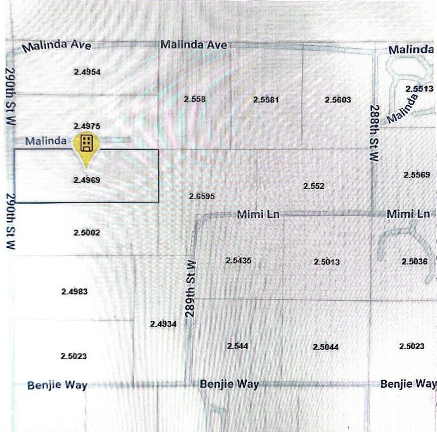 West Lancaster 2.5 Acres! Completely fenced.Electricity close! Great Views! Set up home sweet home here!