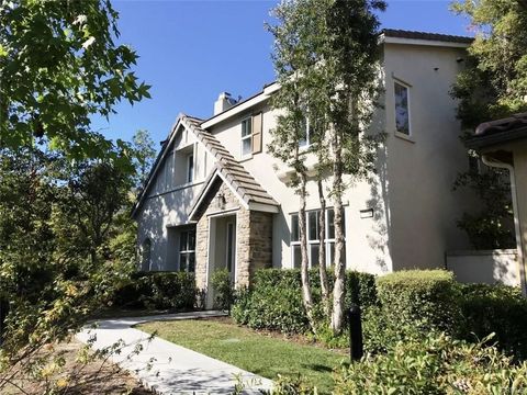 Photo of 23 Bedstraw Loop, Ladera Ranch, CA 92694 (MLS # PW26107521)