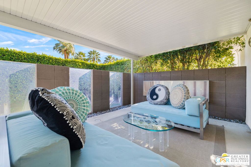 Vista Las Palmas - Residential