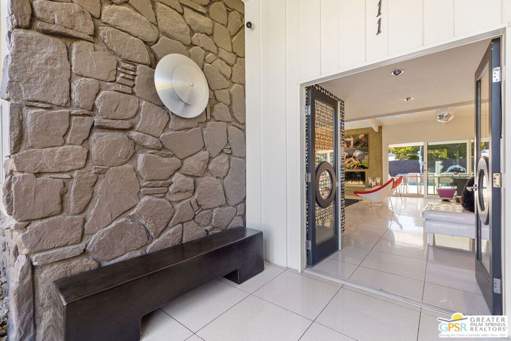 Vista Las Palmas - Residential