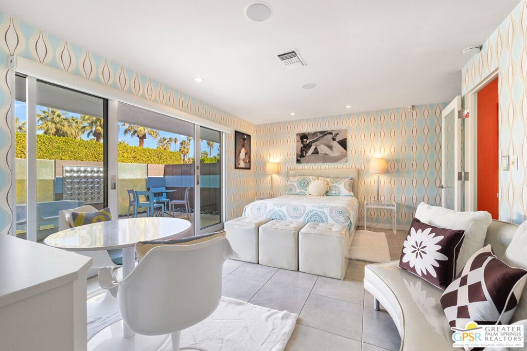 Vista Las Palmas - Residential