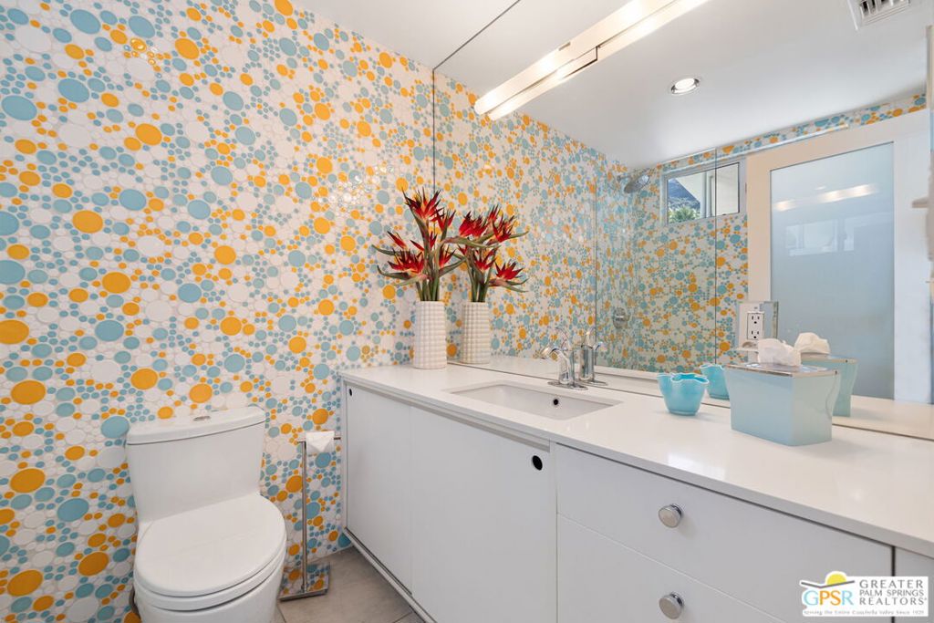 Vista Las Palmas - Residential