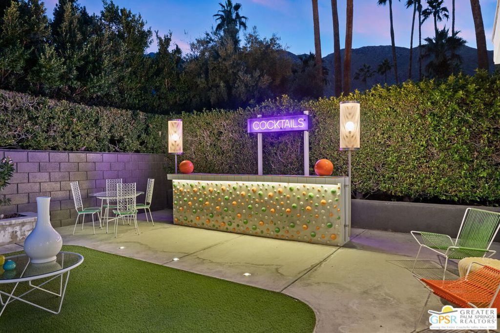 Vista Las Palmas - Residential