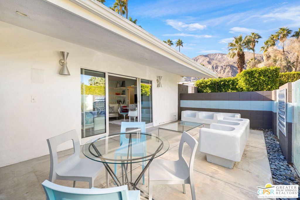 Vista Las Palmas - Residential