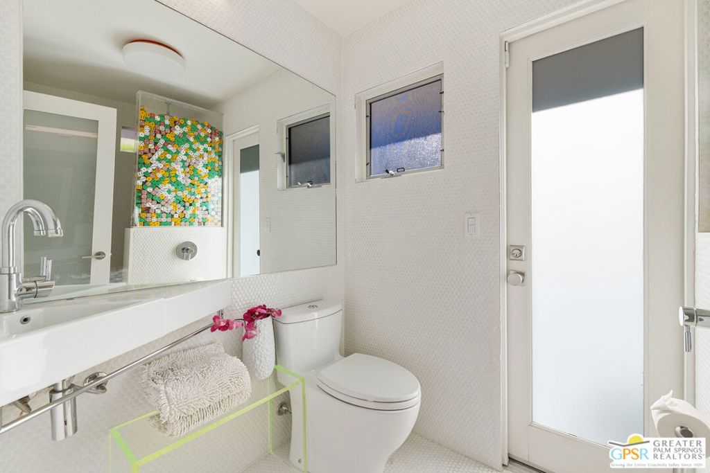 Vista Las Palmas - Residential