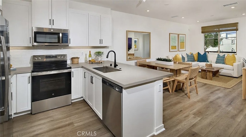 1309 W North Pinecrest Paseo